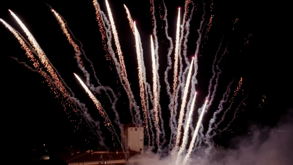 Fireworks lighting up the night sky over Villa Corsini at the end of the wedding, Florence