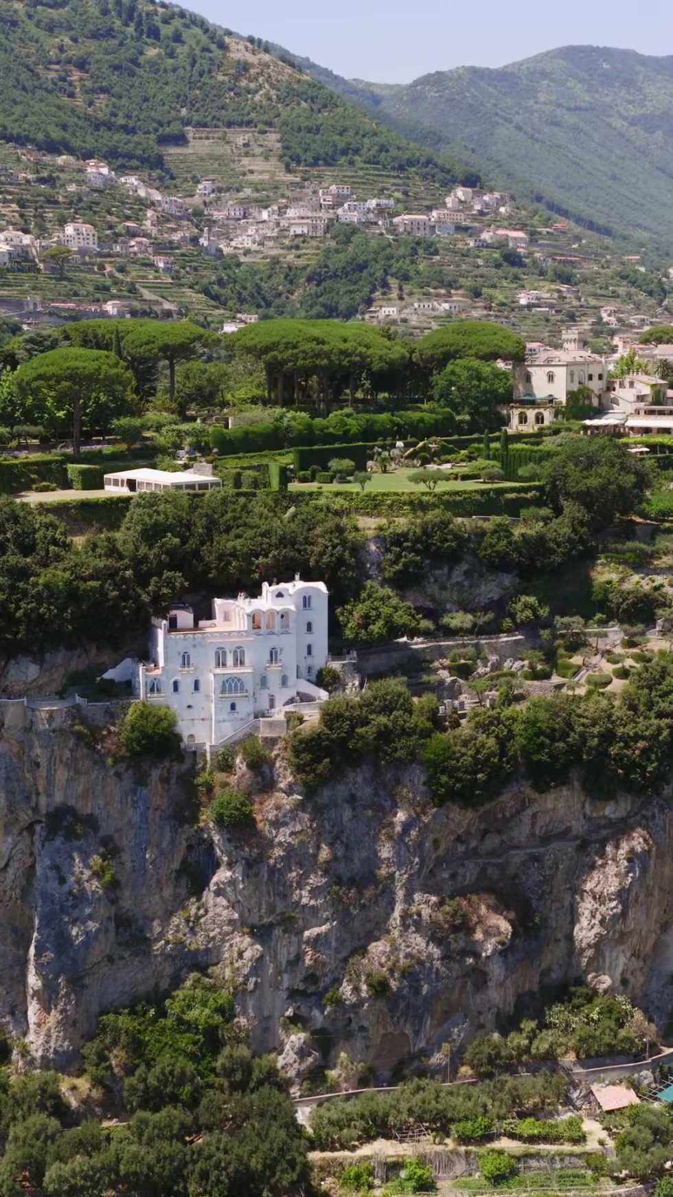 Villa La Rondinaia perched on the cliffs of Ravello above the Amalfi Coast